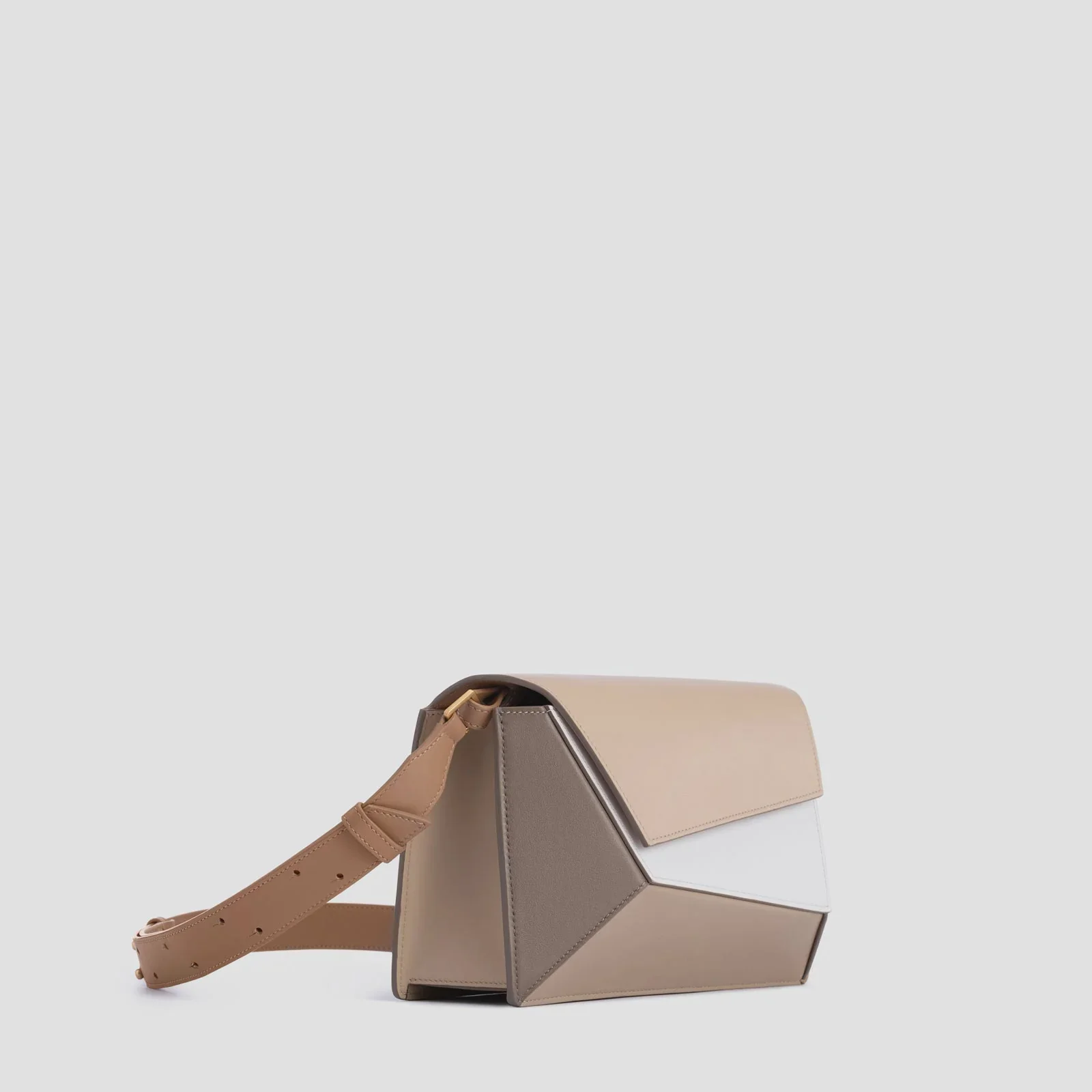Naomi AirPods Case
